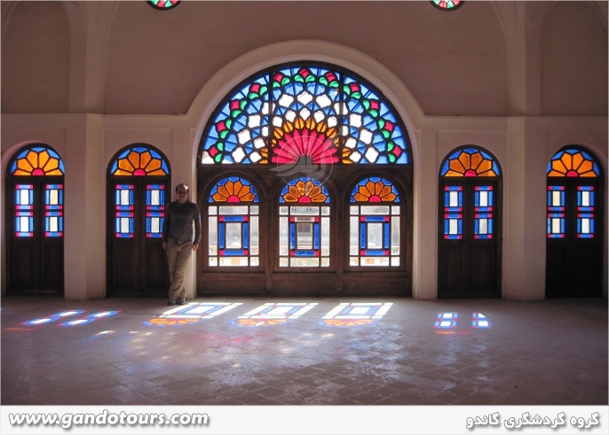 خانه طباطبایی ها